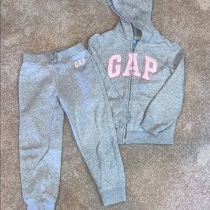 Gap sweatshirt set